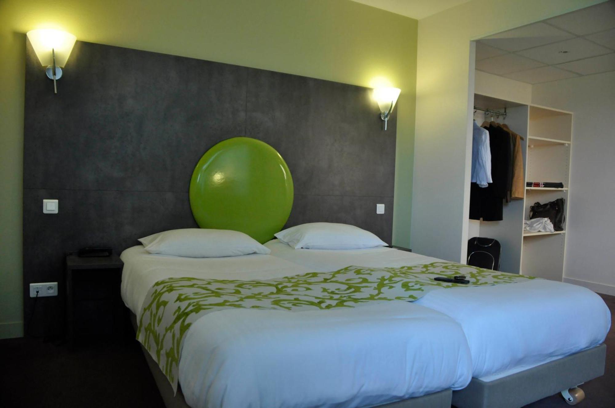 Brit Hotel Confort Alexia - La Souterraine Exterior photo